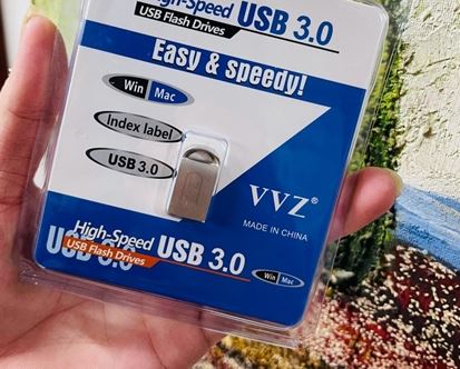 USB CHÍNH HÃNG VVZ 4GB LOẠI NGẮN DÙNG TRÊN Ô TÔ 